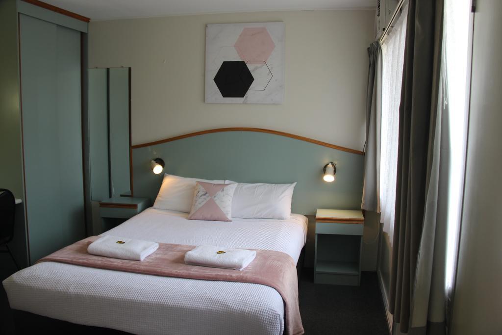 Caloundra Suncourt Motel Δωμάτιο φωτογραφία