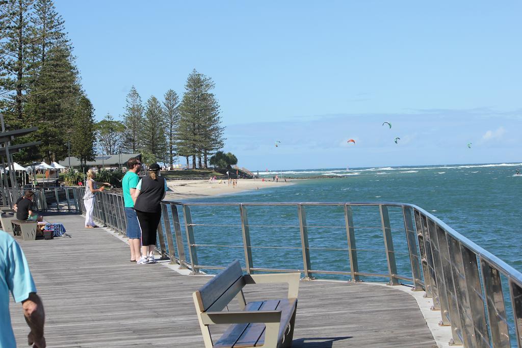 Caloundra Suncourt Motel Εξωτερικό φωτογραφία